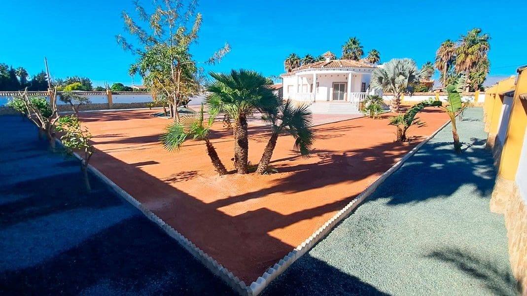 3 soveværelse Villa til salg i Catral - € 415.000 (Ref: 10028456)