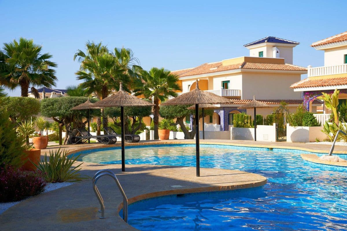 2 soveværelse Byhus til salg i Dona Pepa med swimmingpool - € 335.000 (Ref: 10028457)