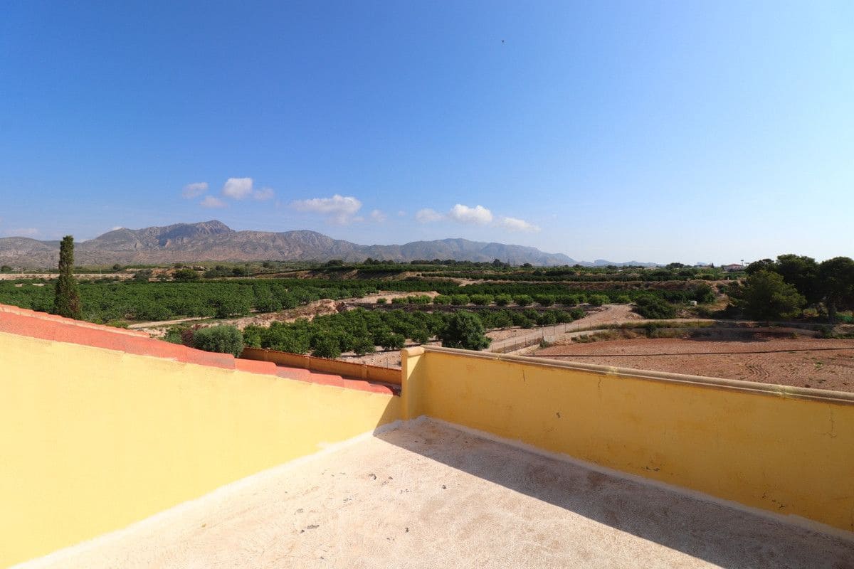 3 bedroom Villa for sale in Albatera with pool - € 325,000 (Ref: 10028458)