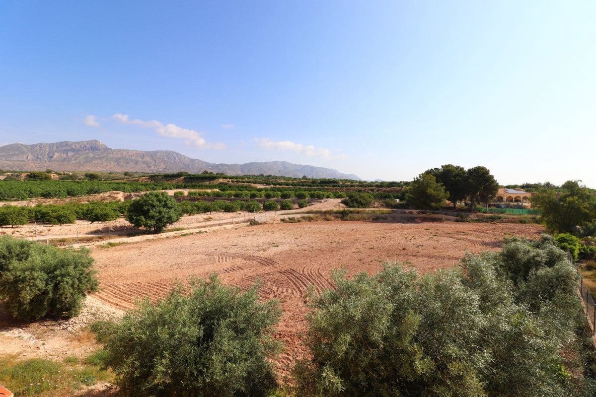 3 bedroom Villa for sale in Albatera with pool - € 325,000 (Ref: 10028458)