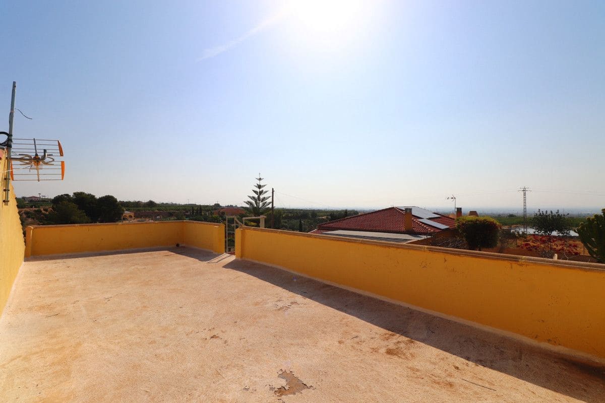 3 bedroom Villa for sale in Albatera with pool - € 325,000 (Ref: 10028458)