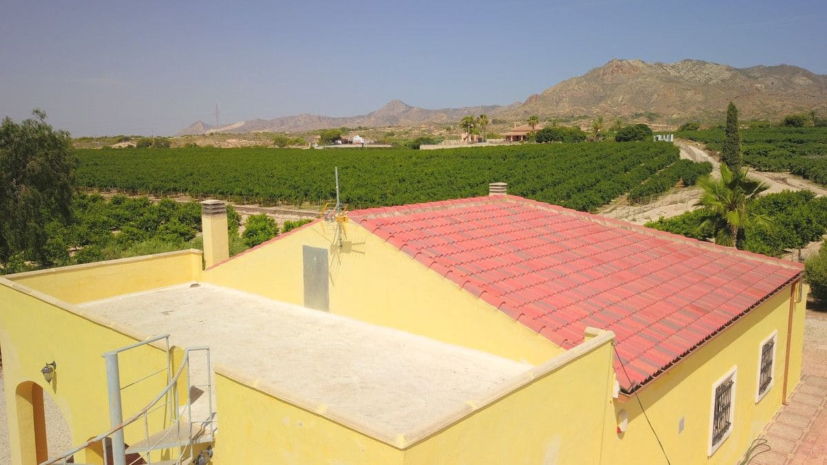 3 bedroom Villa for sale in Albatera with pool - € 325,000 (Ref: 10028458)