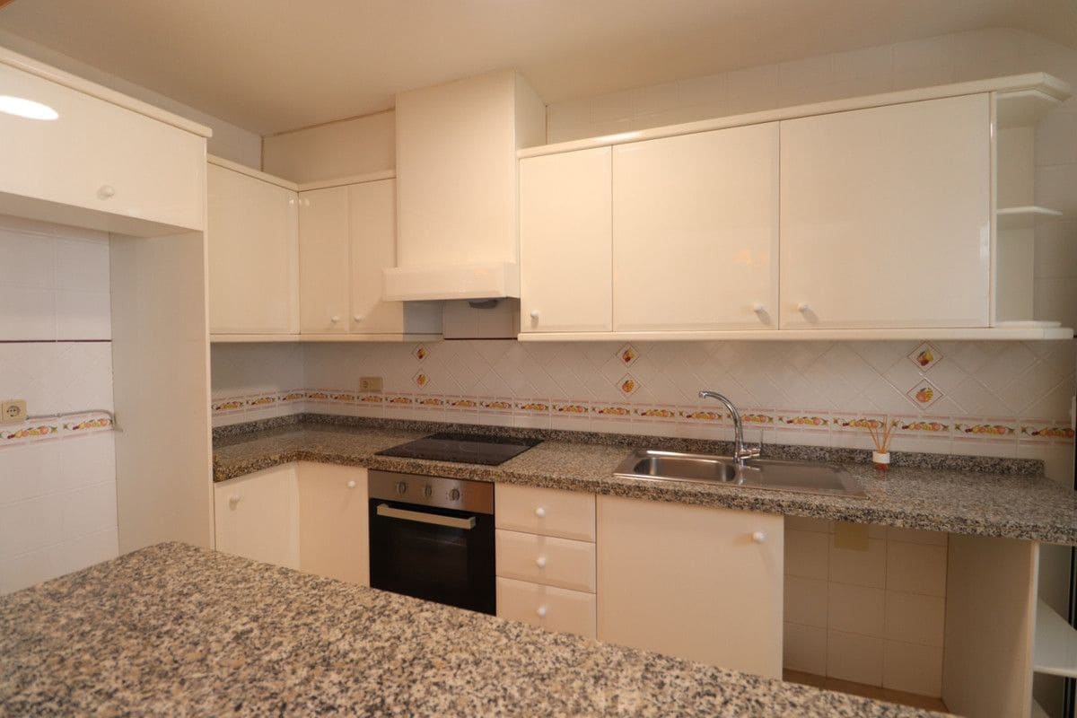 2 sypialnia Willa na sprzedaż w Orihuela Costa z basenem - 215 000 € (Ref: 10028459)