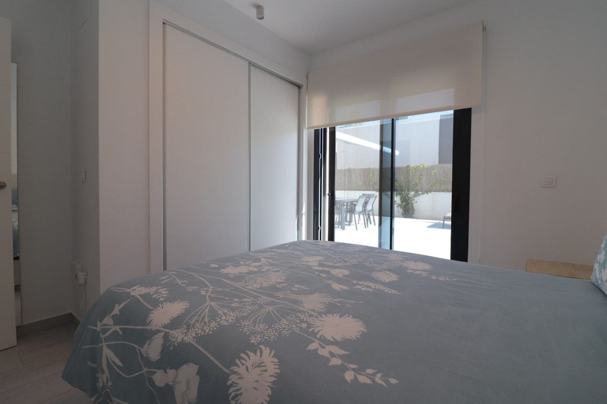 3 quarto Moradia para venda em Algorfa com piscina - 619 950 € (Ref: 10028461)