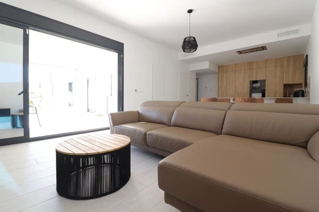3 quarto Moradia para venda em Algorfa com piscina - 619 950 € (Ref: 10028461)