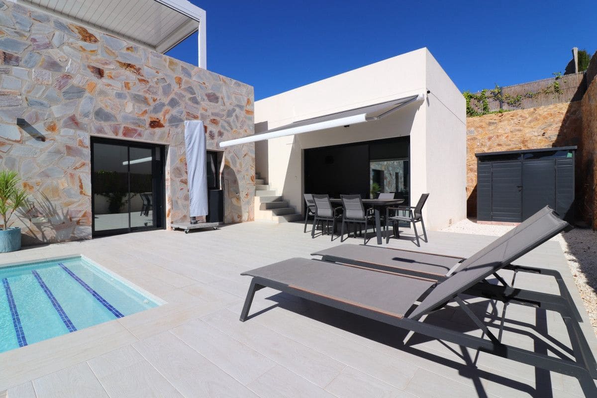 3 quarto Moradia para venda em Algorfa com piscina - 619 950 € (Ref: 10028461)