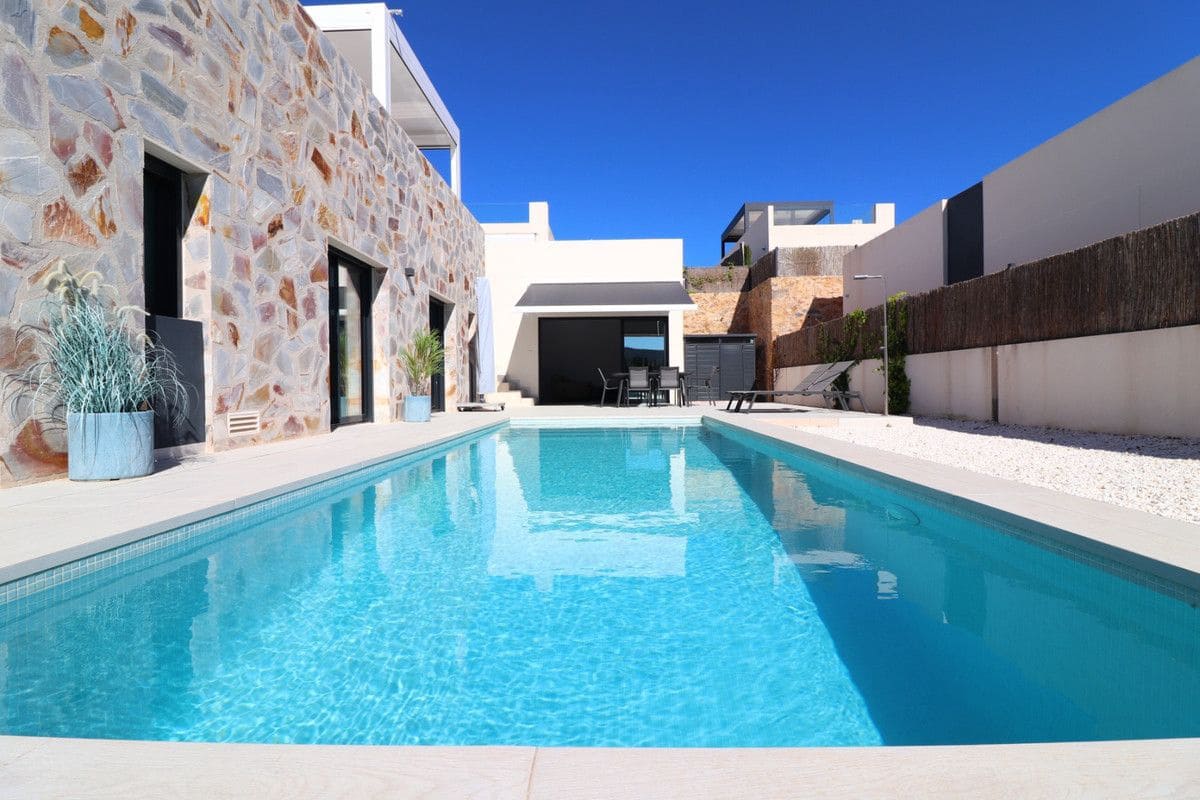 3 quarto Moradia para venda em Algorfa com piscina - 619 950 € (Ref: 10028461)