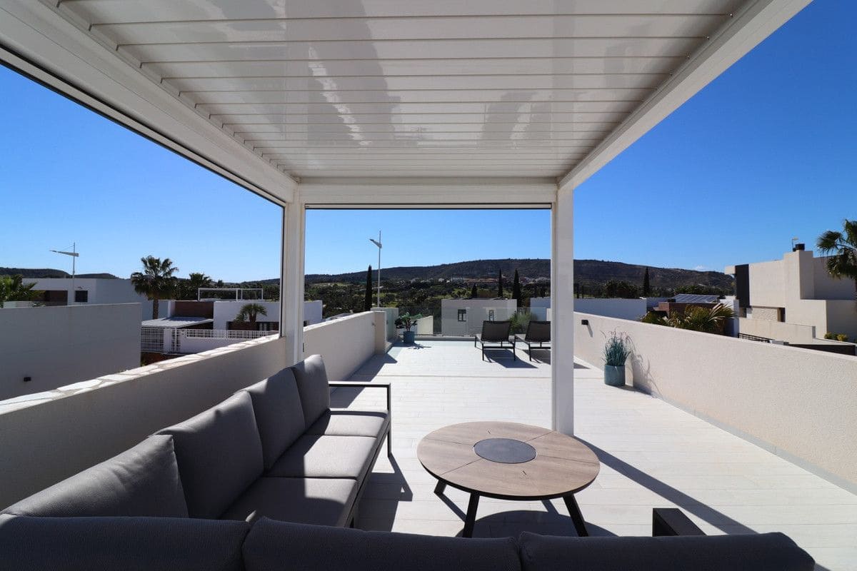 3 quarto Moradia para venda em Algorfa com piscina - 619 950 € (Ref: 10028461)