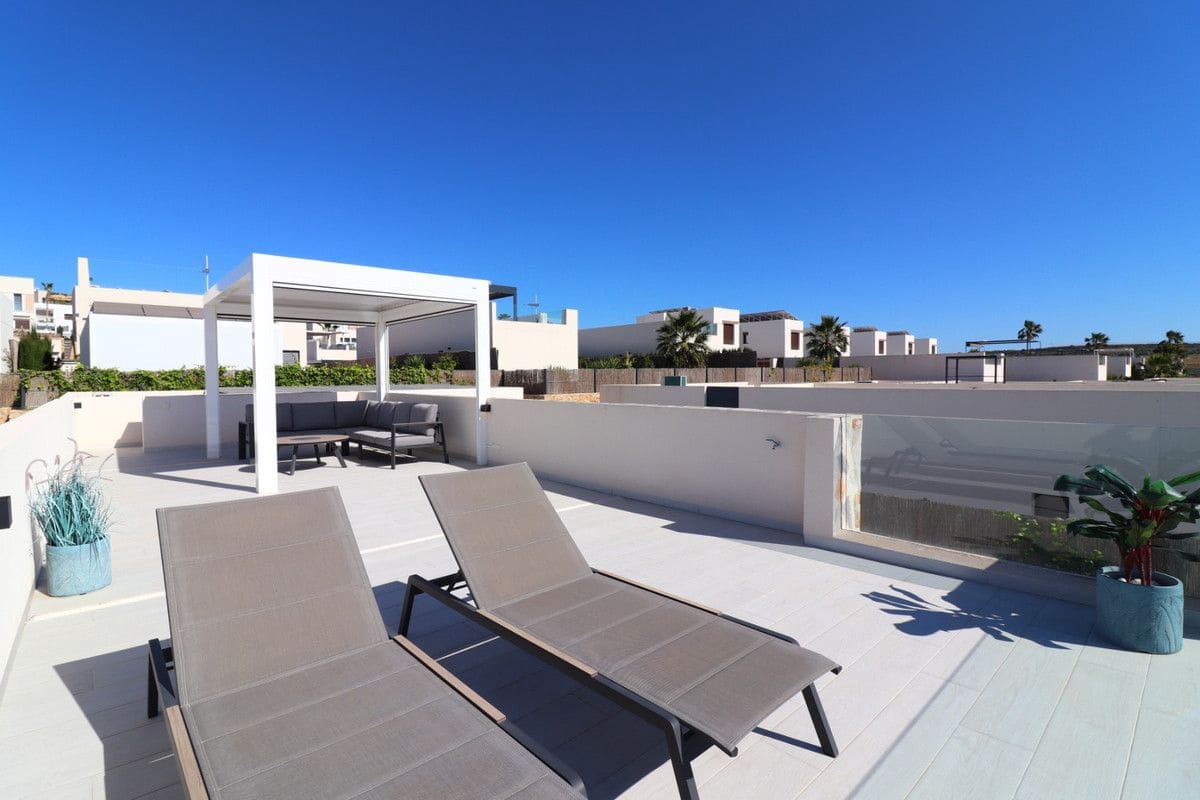 3 quarto Moradia para venda em Algorfa com piscina - 619 950 € (Ref: 10028461)