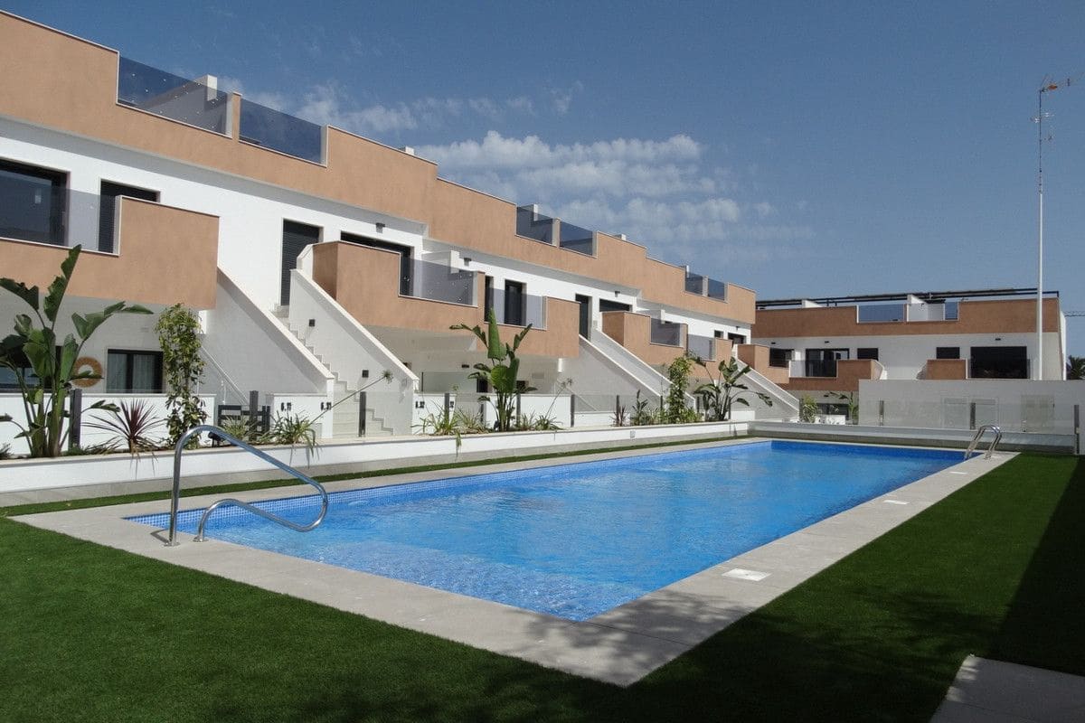3 Zimmer Apartment zu verkaufen in Pilar de la Horadada mit Pool - 325.000 € (Ref: 10028462)