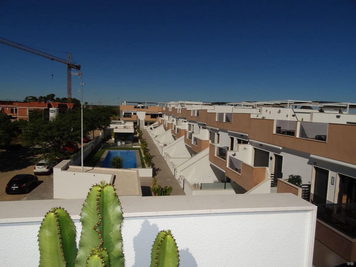 3 Zimmer Apartment zu verkaufen in Pilar de la Horadada mit Pool - 325.000 € (Ref: 10028462)