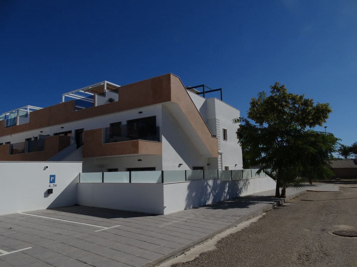 3 Zimmer Apartment zu verkaufen in Pilar de la Horadada mit Pool - 325.000 € (Ref: 10028462)