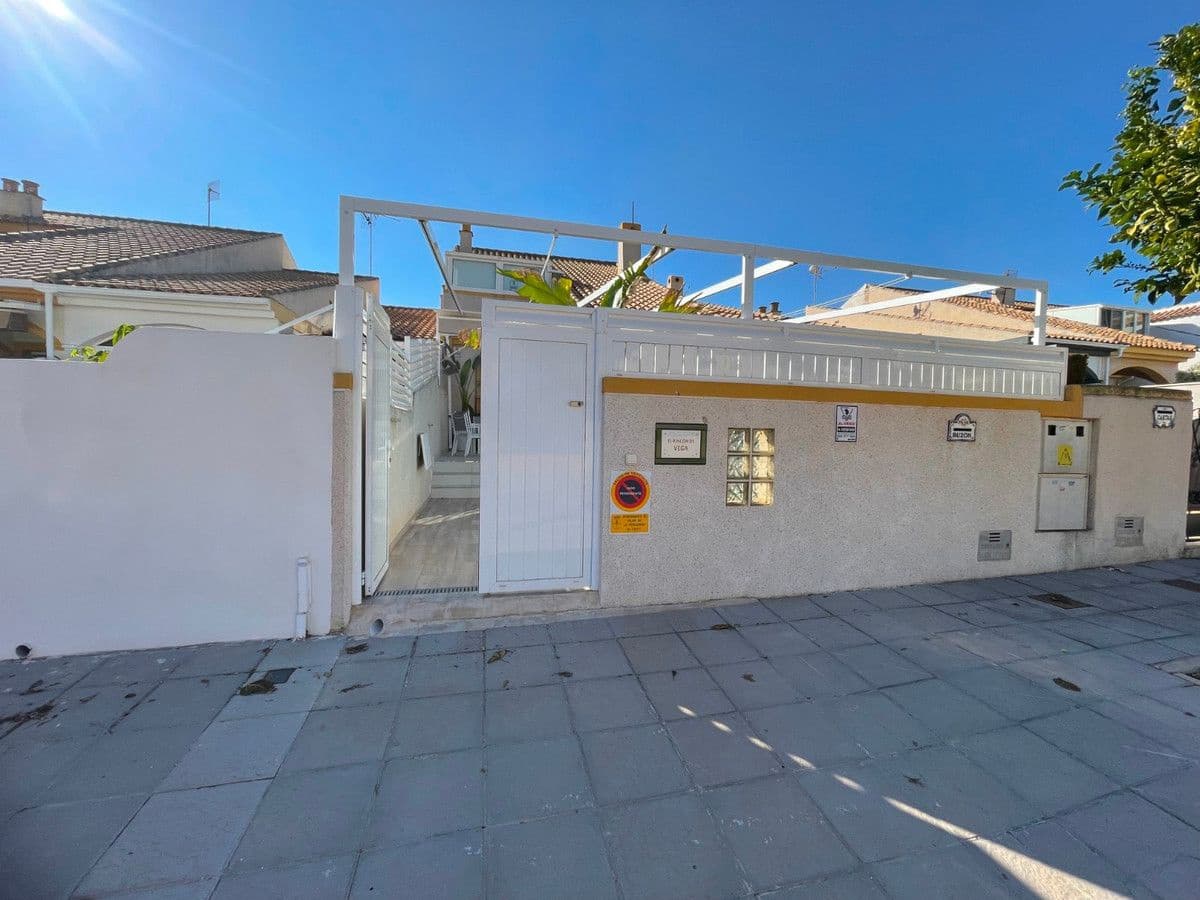 3 sypialnia Dom na sprzedaż w El Mojon z basenem - 355 000 € (Ref: 10028468)