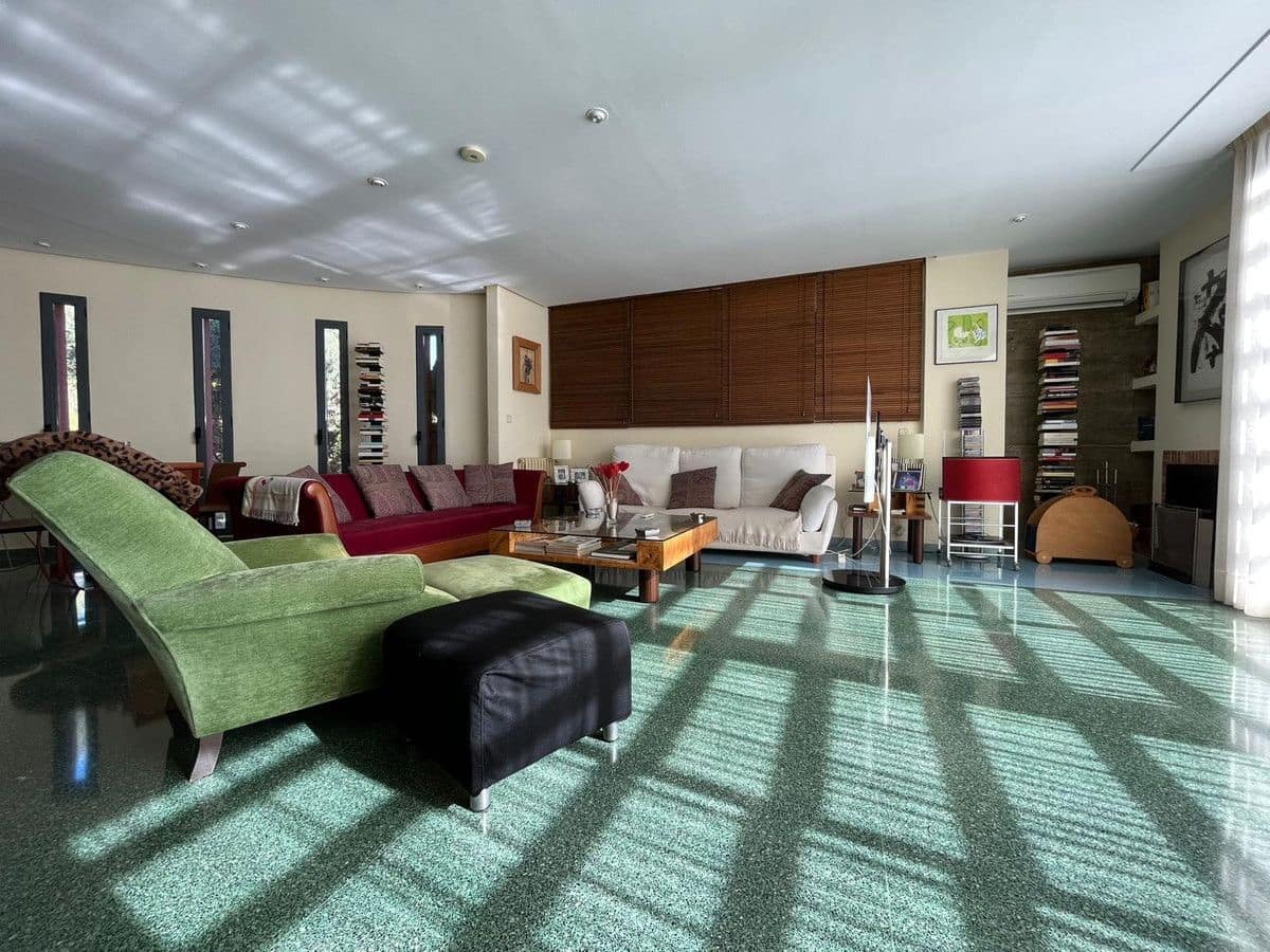 4 makuuhuone Huvila myytävänä paikassa Orihuela Costa mukana uima-altaan - 1 300 000 € (Ref: 10028469)