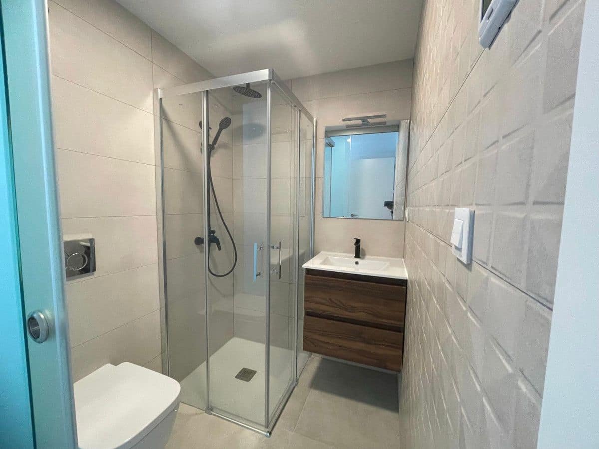 2 makuuhuone Huoneisto myytävänä paikassa Orihuela Costa mukana uima-altaan - 249 000 € (Ref: 10028473)