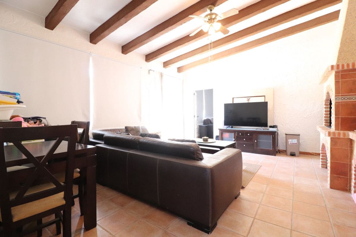 6 chambre Villa/Maison à vendre à Almoradi avec piscine - 595 000 € (Ref: 10028476)