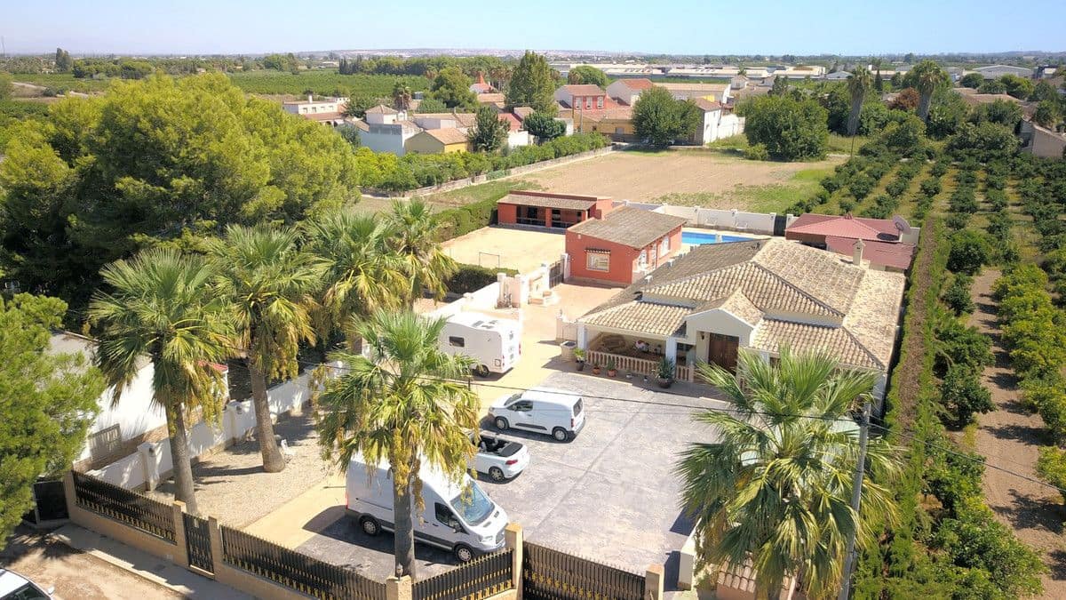 6 chambre Villa/Maison à vendre à Almoradi avec piscine - 595 000 € (Ref: 10028476)