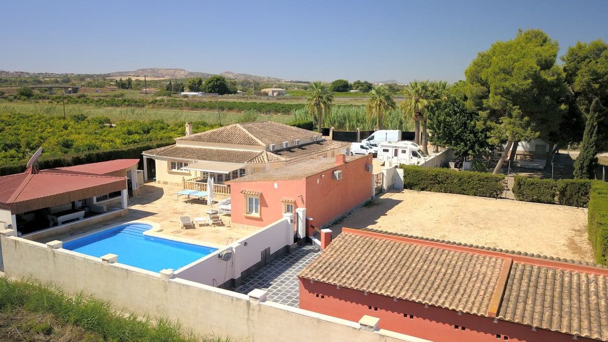 6 chambre Villa/Maison à vendre à Almoradi avec piscine - 595 000 € (Ref: 10028476)