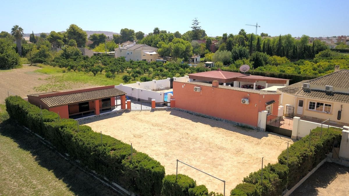 6 chambre Villa/Maison à vendre à Almoradi avec piscine - 595 000 € (Ref: 10028476)