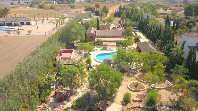 7 soveværelse Villa til salg i Catral med swimmingpool - € 975.000 (Ref: 10028478)