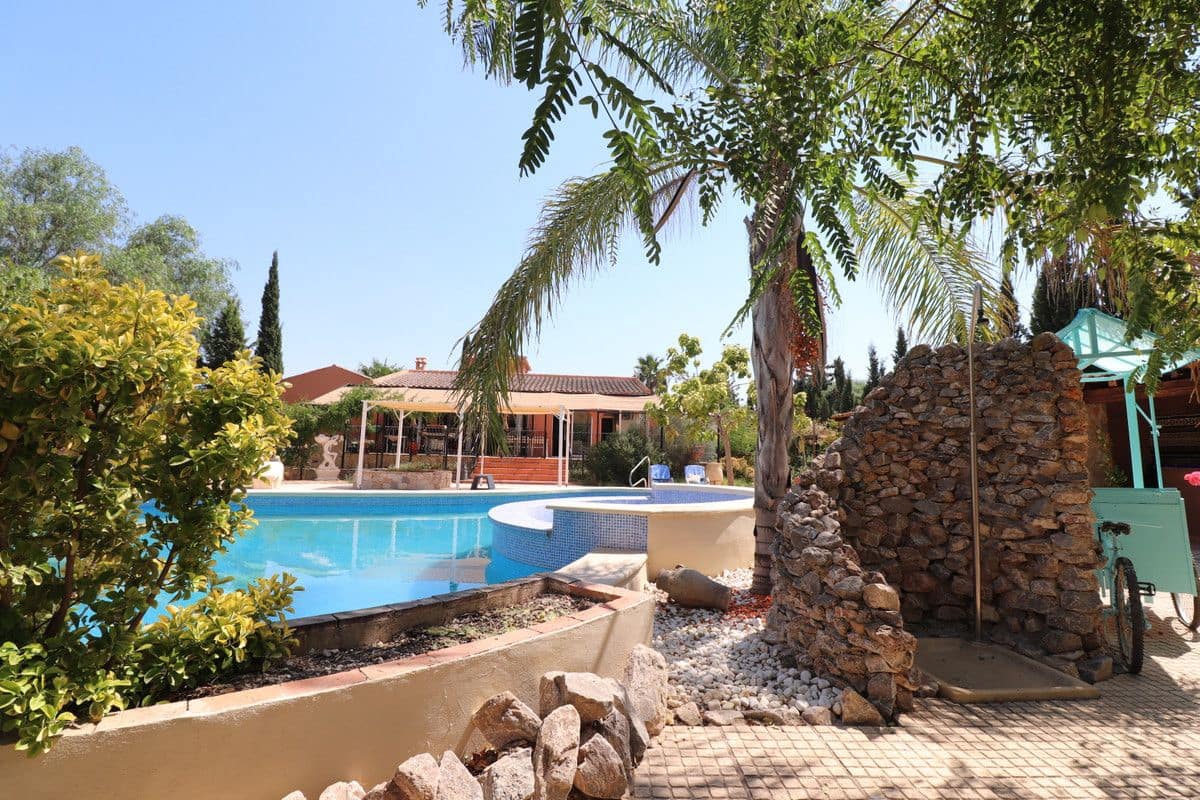 7 quarto Moradia para venda em Catral com piscina - 975 000 € (Ref: 10028478)