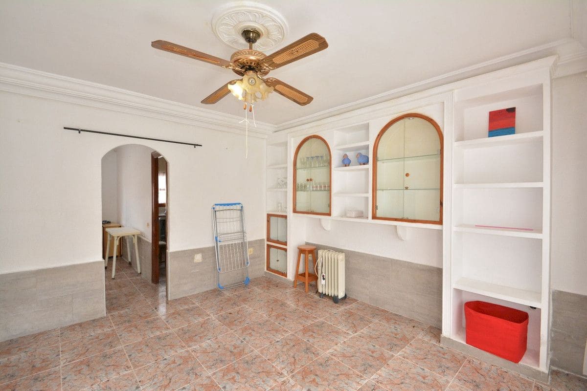 4 sypialnia Willa na sprzedaż w Torrevieja - 235 000 € (Ref: 10028484)
