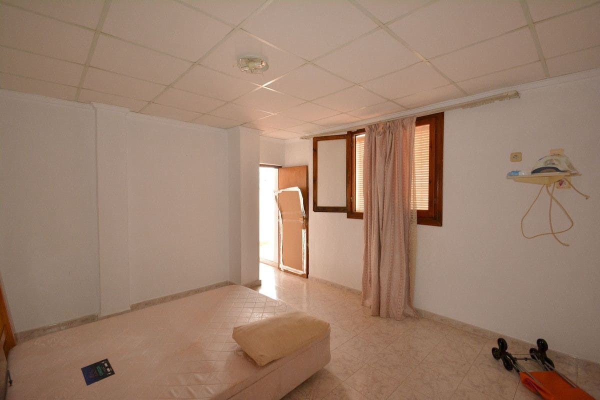 4 sypialnia Willa na sprzedaż w Torrevieja - 235 000 € (Ref: 10028484)