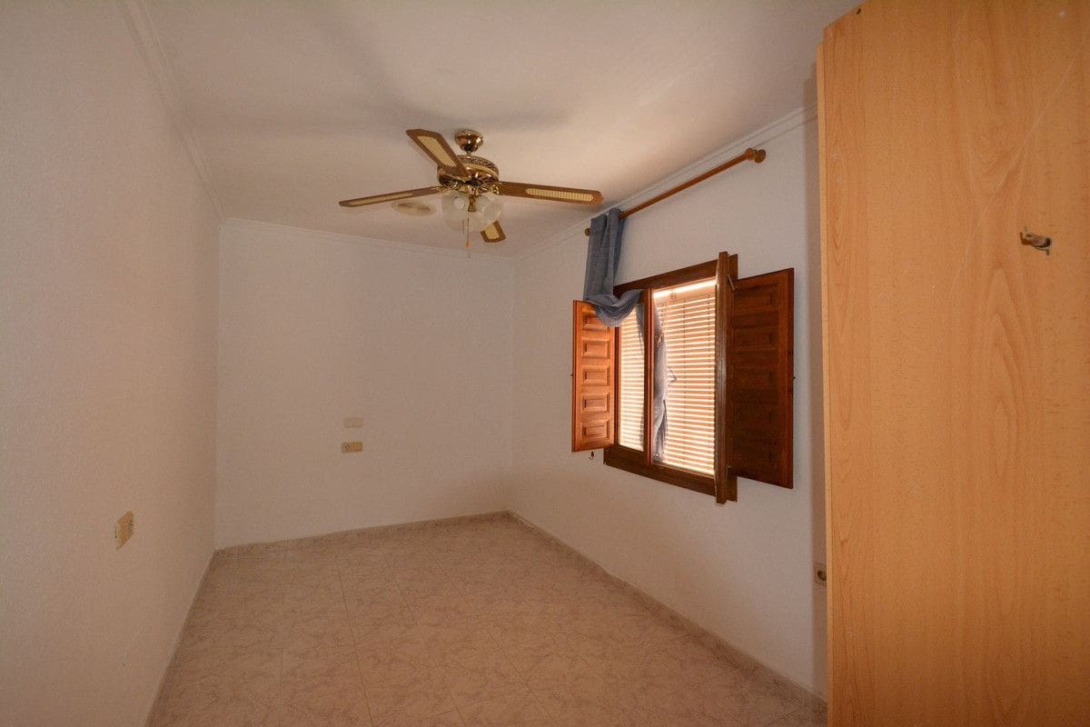 4 sypialnia Willa na sprzedaż w Torrevieja - 235 000 € (Ref: 10028484)
