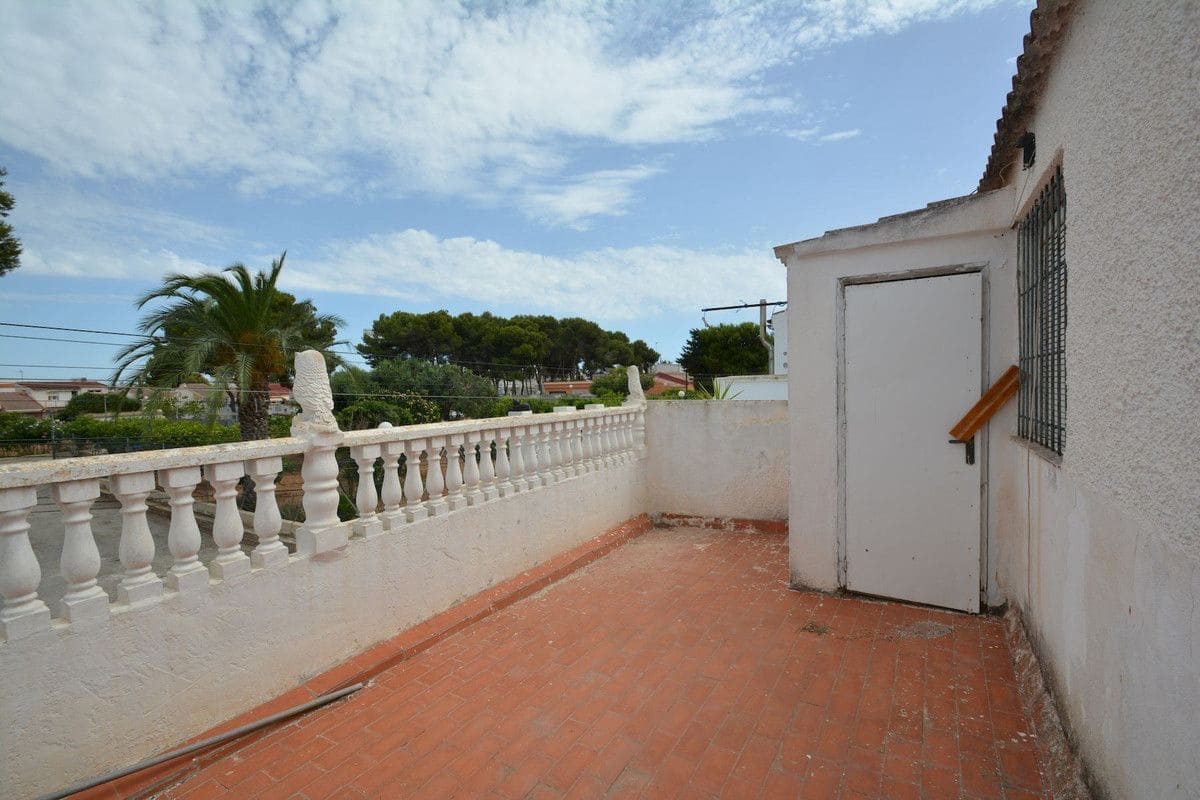 4 sypialnia Willa na sprzedaż w Torrevieja - 235 000 € (Ref: 10028484)