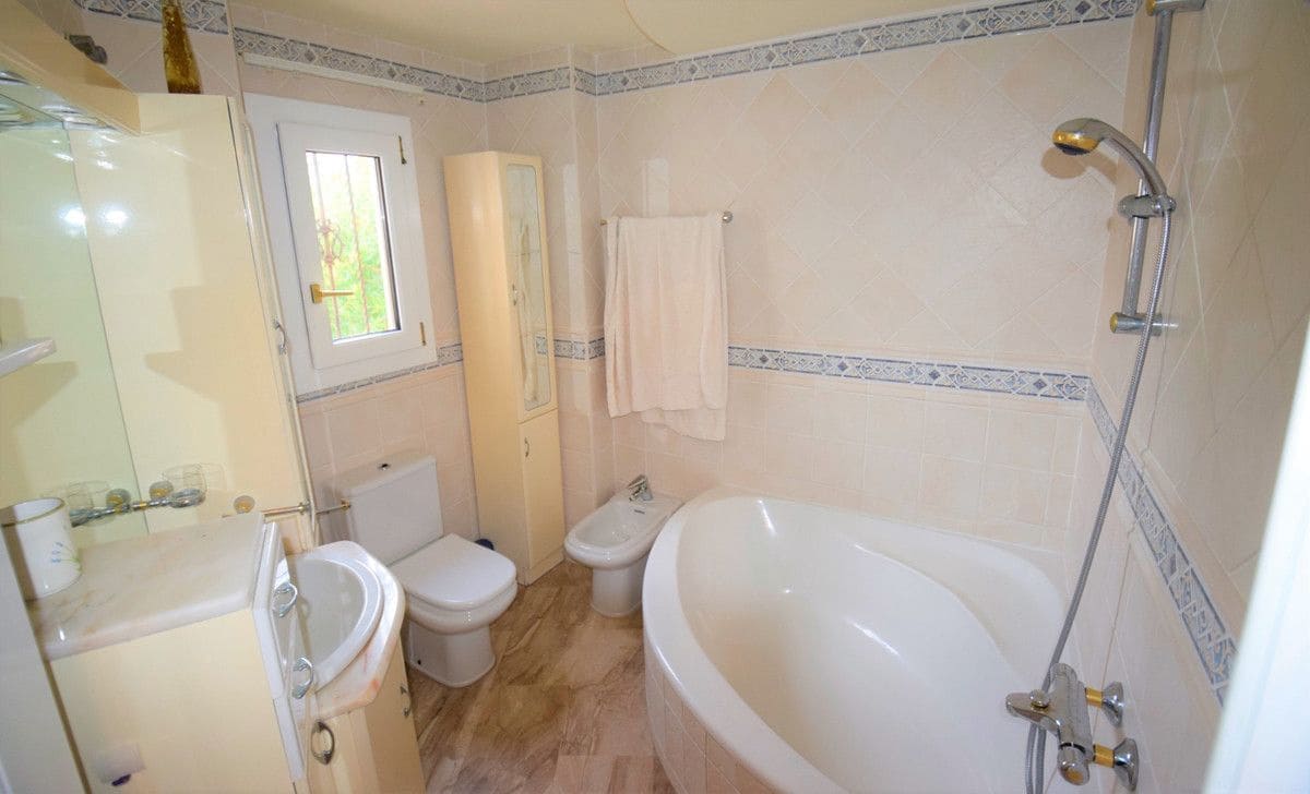 5 Zimmer Villa zu verkaufen in Guardamar del Segura - 680.000 € (Ref: 10028488)