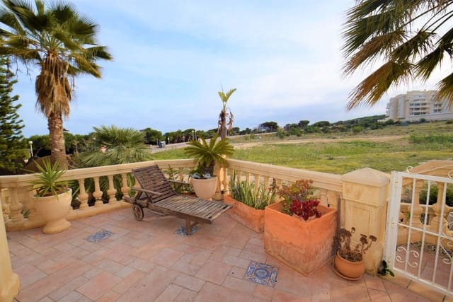 5 Zimmer Villa zu verkaufen in Guardamar del Segura - 680.000 € (Ref: 10028488)