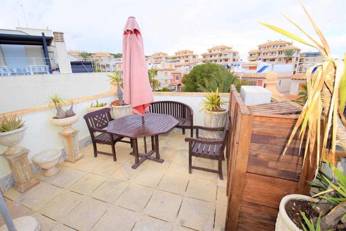5 Zimmer Villa zu verkaufen in Guardamar del Segura - 680.000 € (Ref: 10028488)