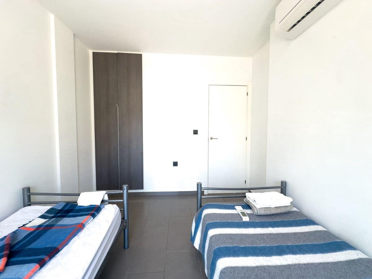 2 soveværelse Villa til salg i La Zenia med swimmingpool - € 339.000 (Ref: 10028489)