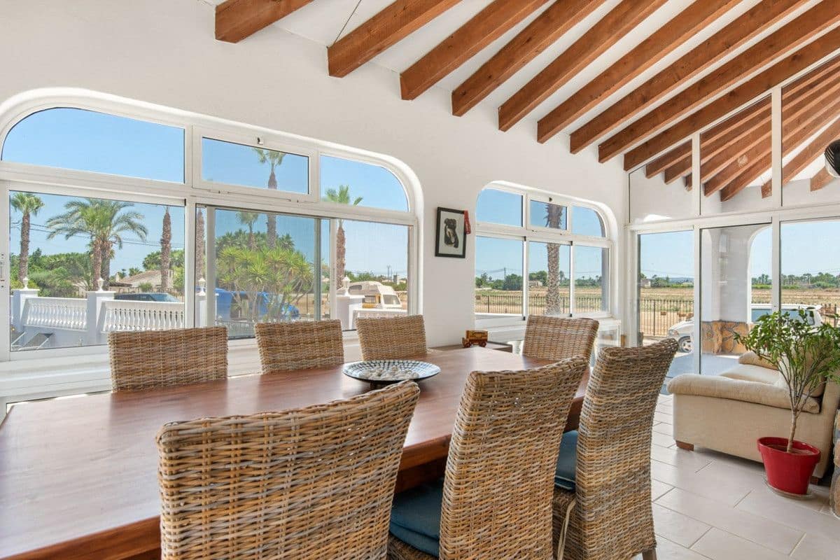 4 soveværelse Villa til salg i Catral - € 549.000 (Ref: 10028490)