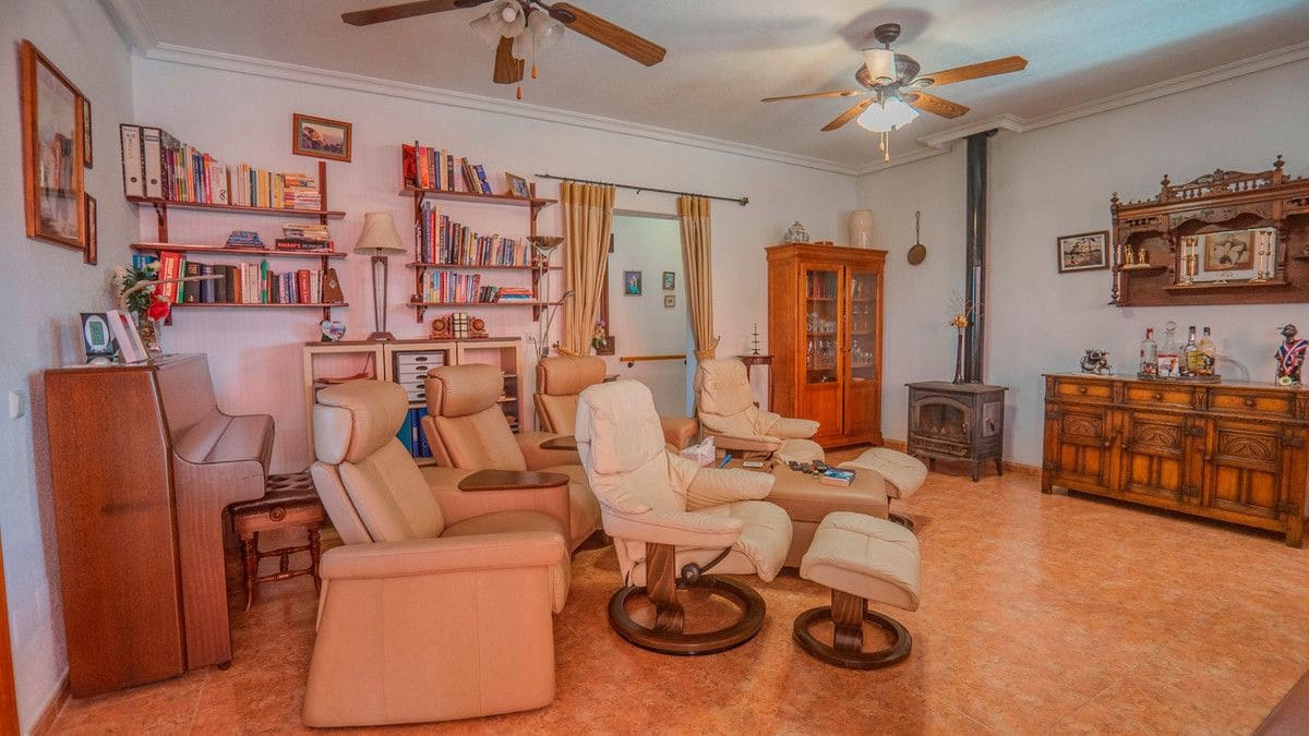 3 sypialnia Willa na sprzedaż w Orihuela z basenem - 350 000 € (Ref: 10028491)
