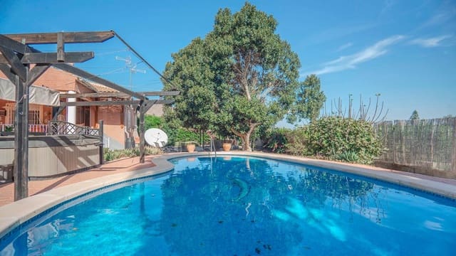3 soveværelse Villa til salg i Molins - Campaneta - San Bartolomé, Orihuela med swimmingpool - € 350.000 (Ref: 10028491)