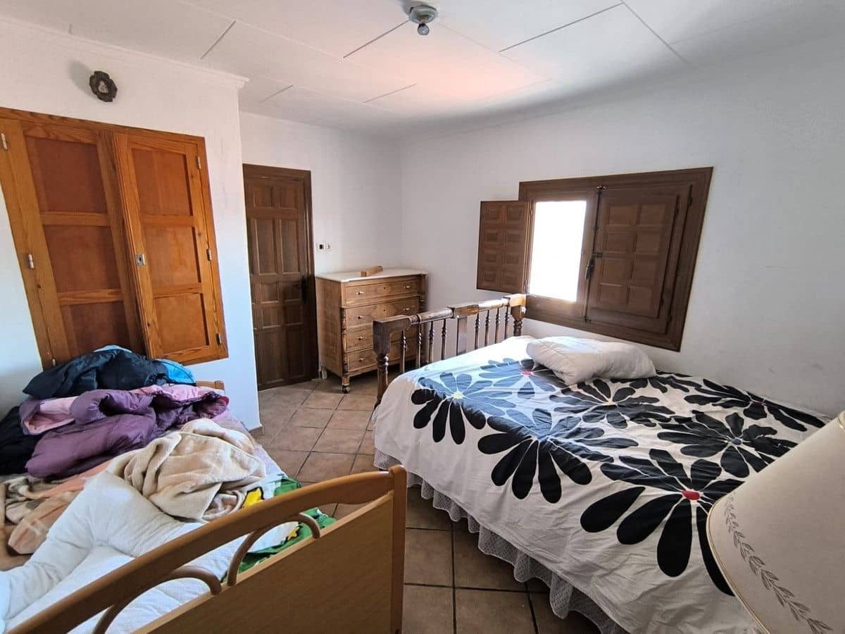 8 sovrum Villa till salu i Novelda - 399 999 € (Ref: 10028508)
