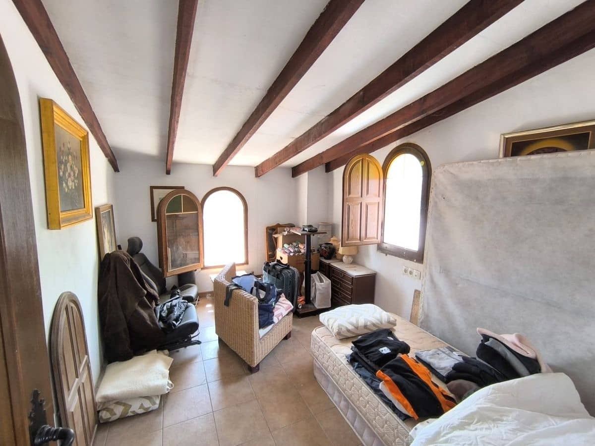 8 sovrum Villa till salu i Novelda - 399 999 € (Ref: 10028508)