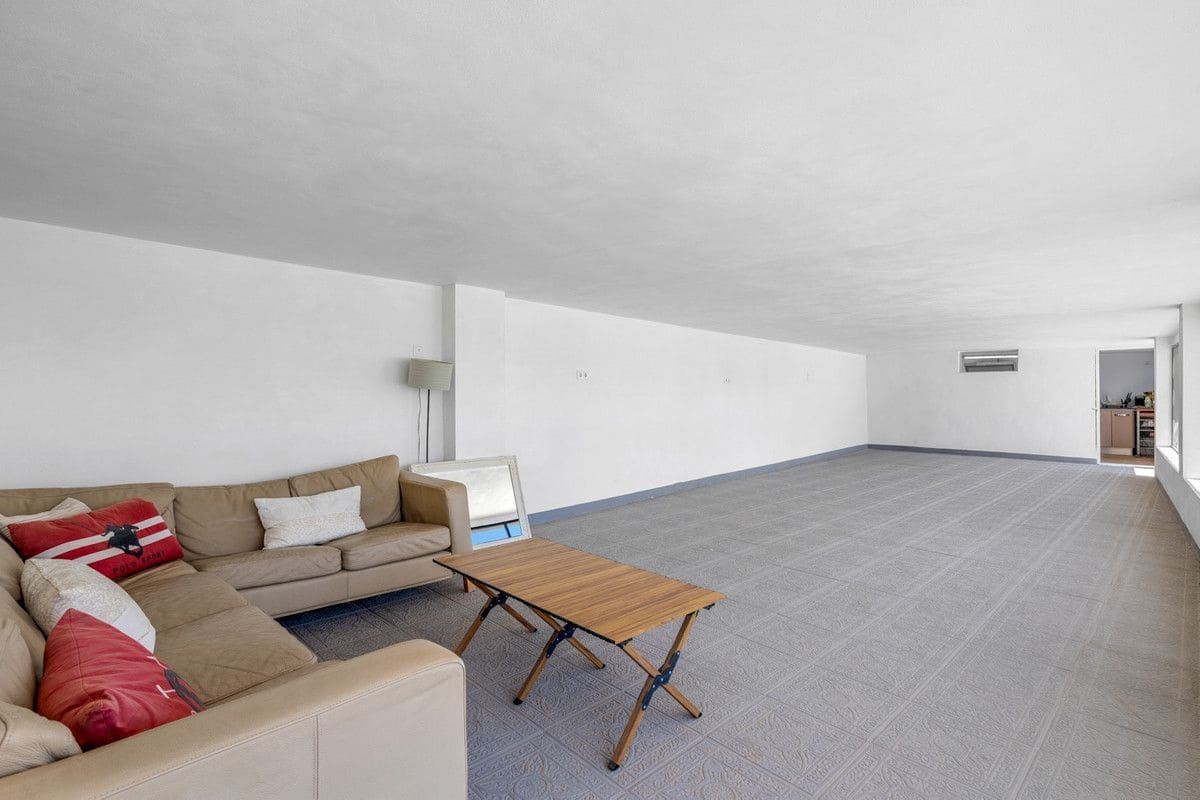 8 soveværelse Finca/Landehus til salg i Los Montesinos med swimmingpool - € 1.400.000 (Ref: 10028517)