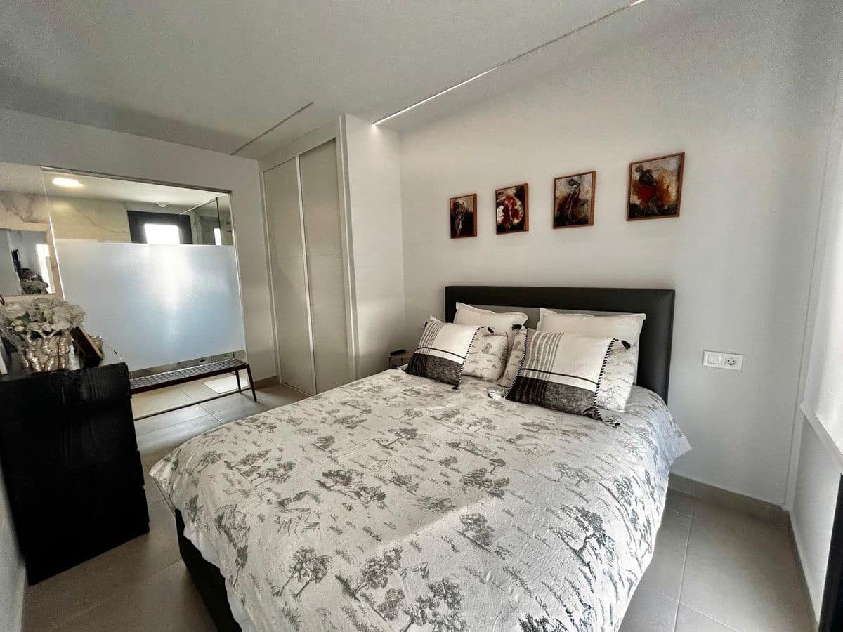 3 camera da letto Appartamento in vendita in Orihuela Costa con piscina - 390.000 € (Rif: 10028518)