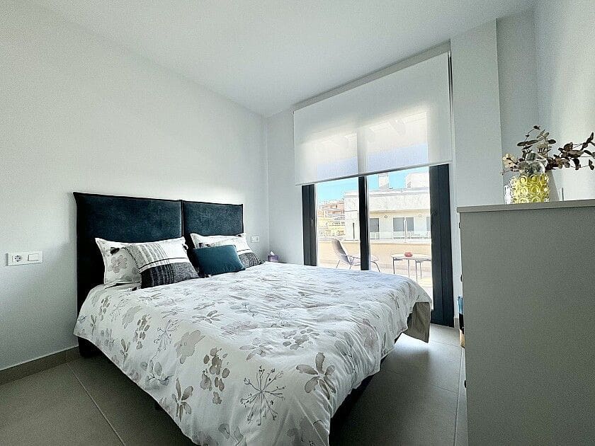 3 camera da letto Appartamento in vendita in Orihuela Costa con piscina - 390.000 € (Rif: 10028518)