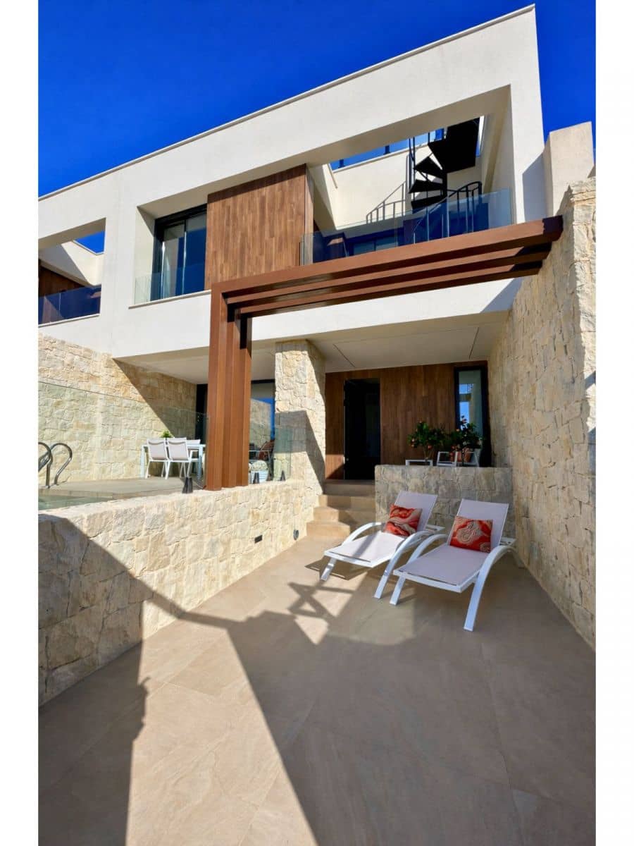 3 Zimmer Haus zu verkaufen in Dolores mit Pool - 395.000 € (Ref: 10028520)