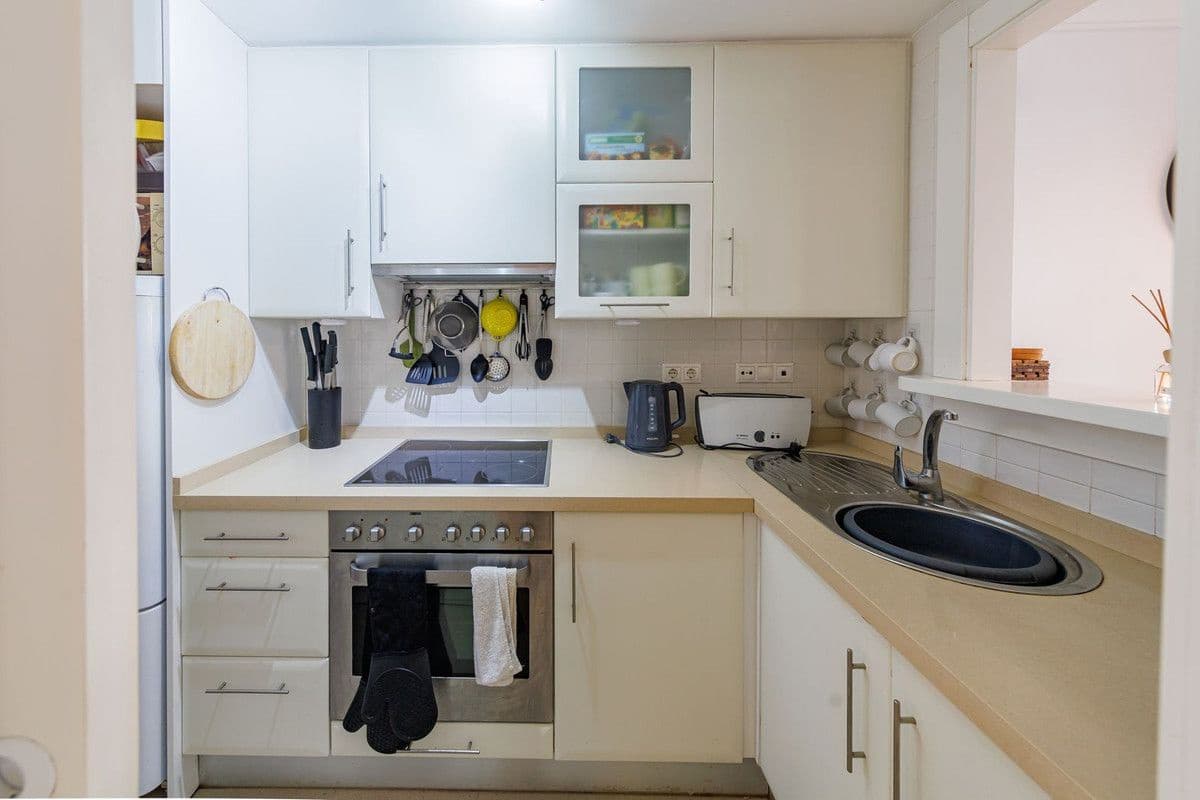 2 soverom Kjedet enebolig til salgs i Roda med svømmebasseng - € 229 950 (Ref: 10028525)