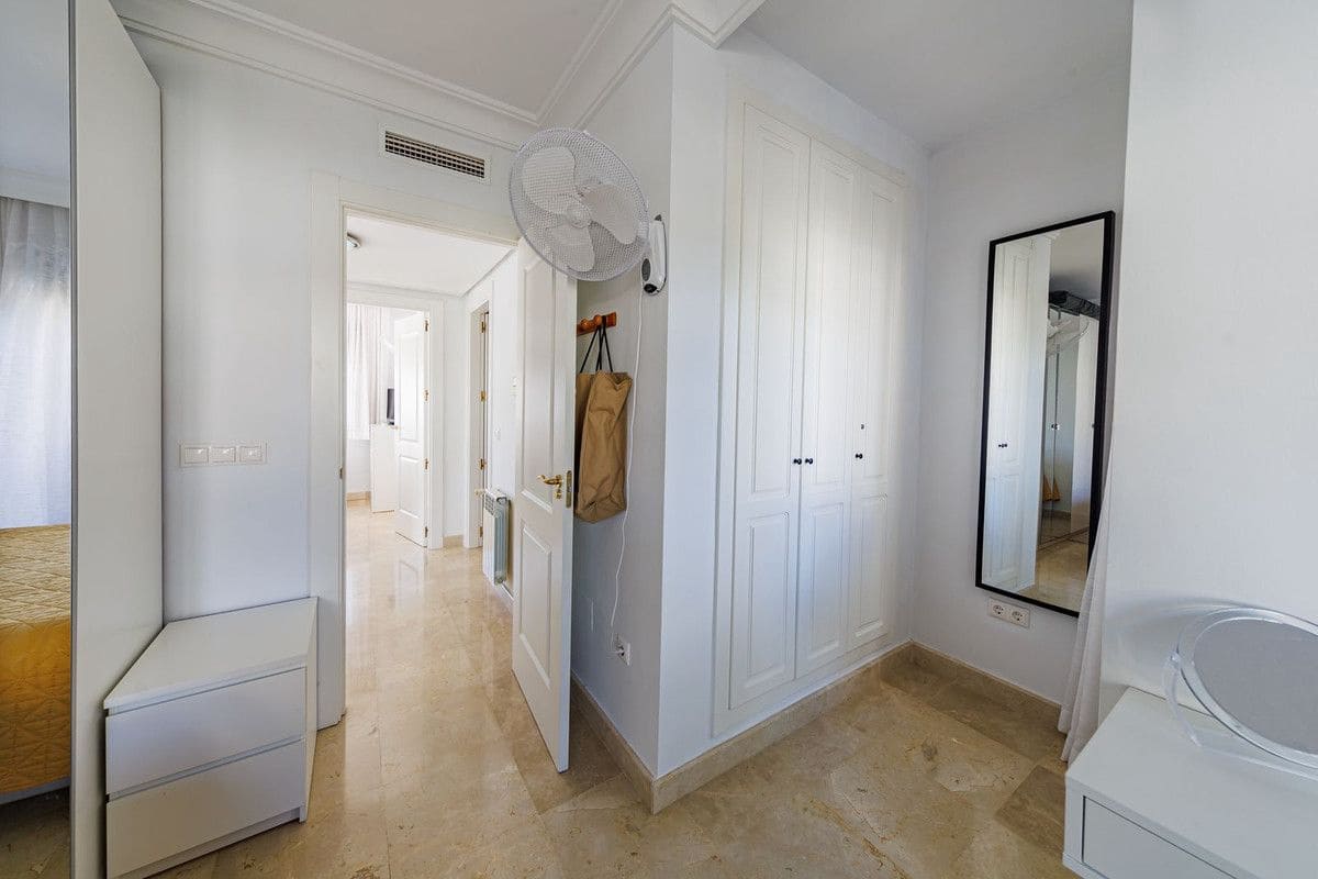 2 soverom Kjedet enebolig til salgs i Roda med svømmebasseng - € 229 950 (Ref: 10028525)