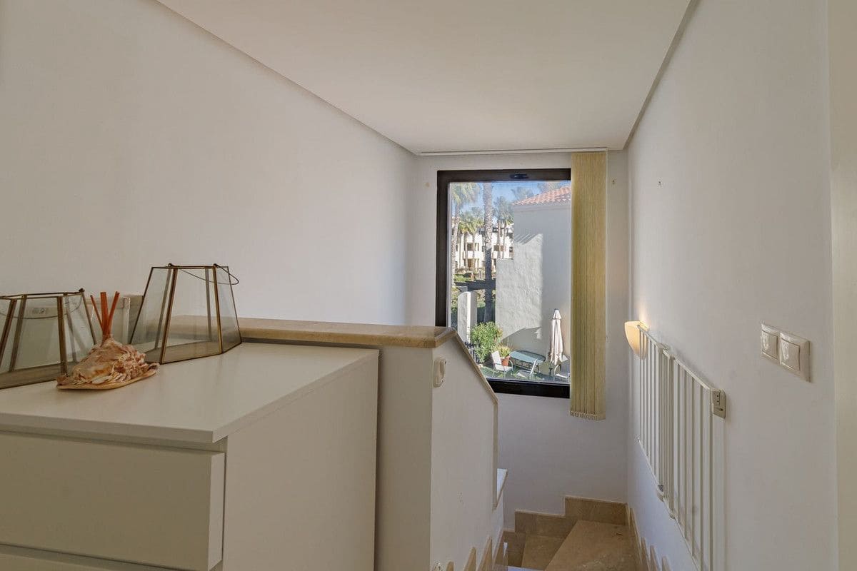 2 soverom Kjedet enebolig til salgs i Roda med svømmebasseng - € 229 950 (Ref: 10028525)