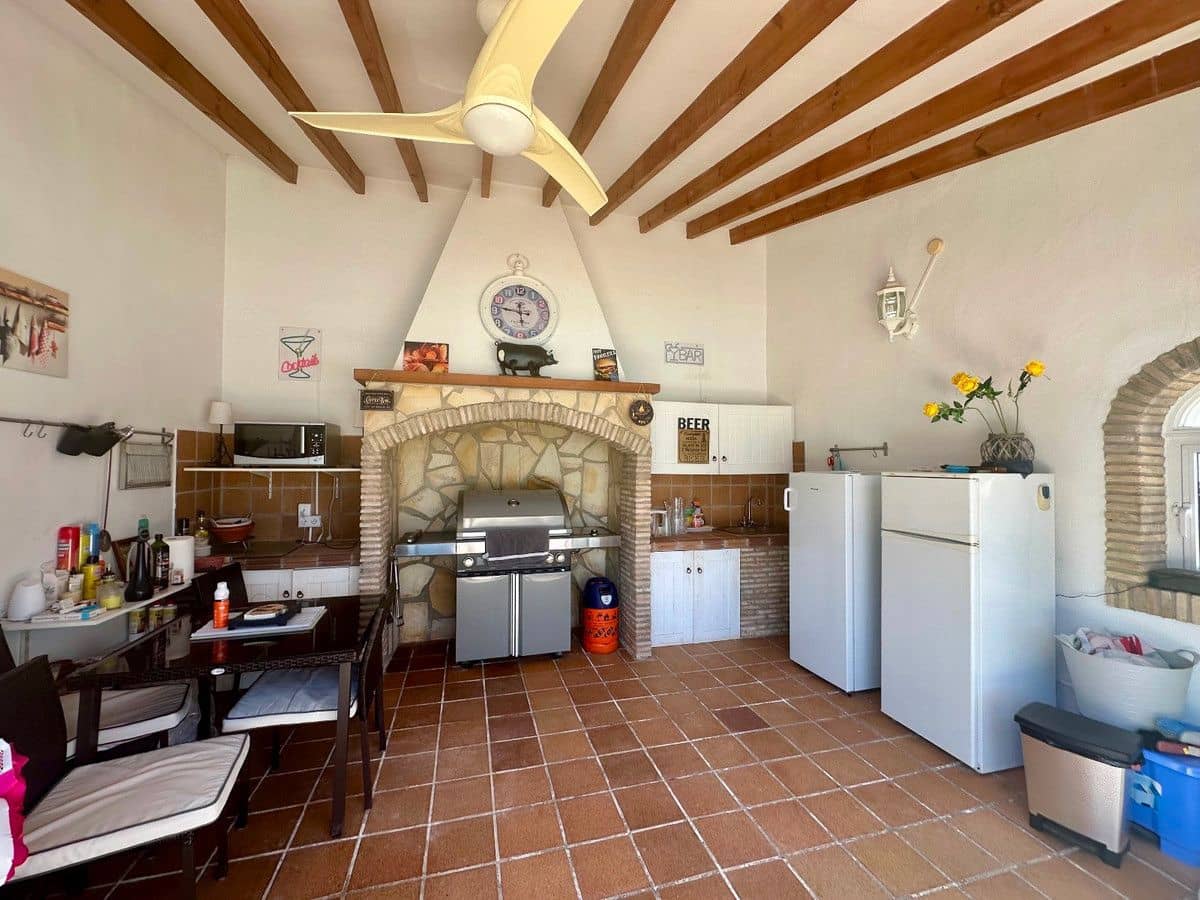 3 sovrum Villa till salu i Catral med pool - 435 000 € (Ref: 10028530)