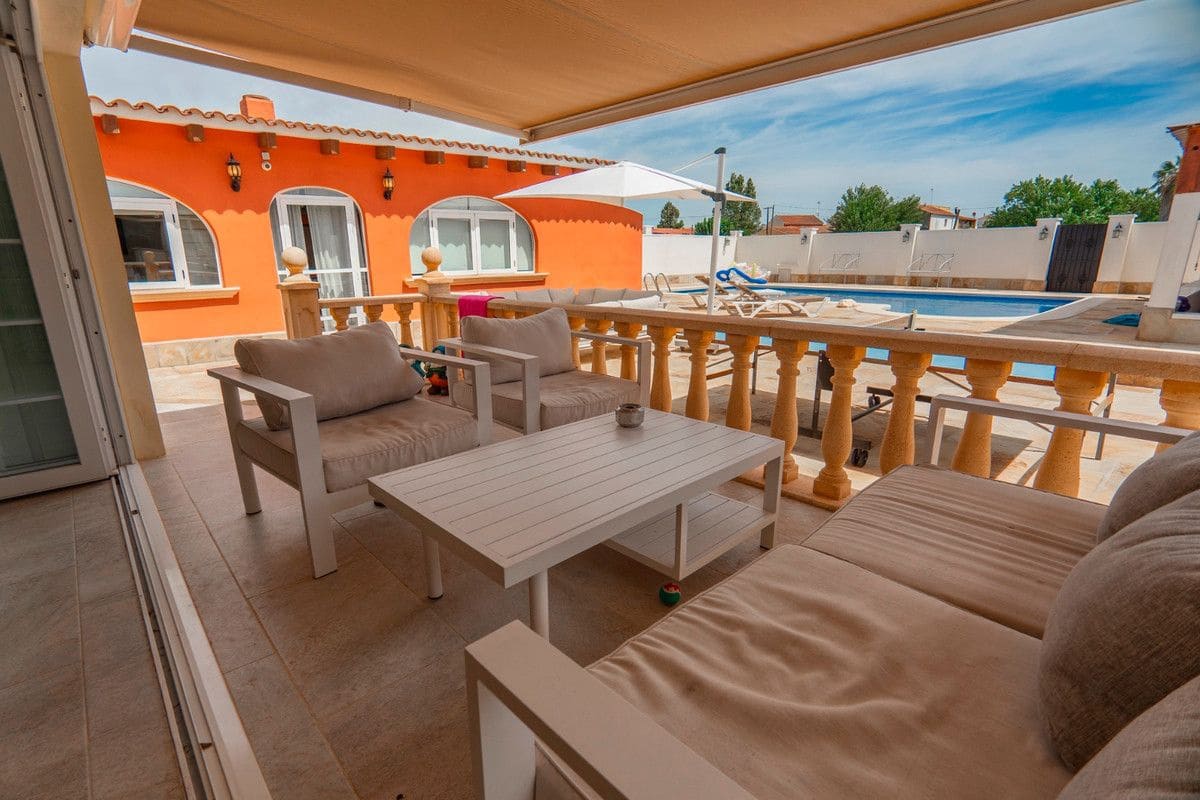 6 chambre Villa/Maison à vendre à Almoradi avec piscine - 595 000 € (Ref: 10028533)