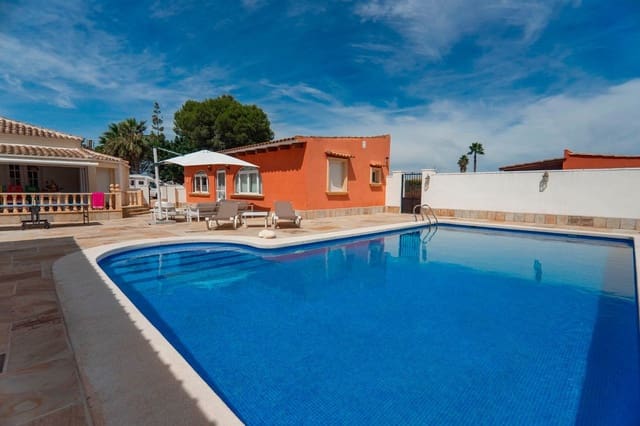 6 chambre Villa/Maison à vendre à Almoradí avec piscine - 595 000 € (Ref: 10028533)
