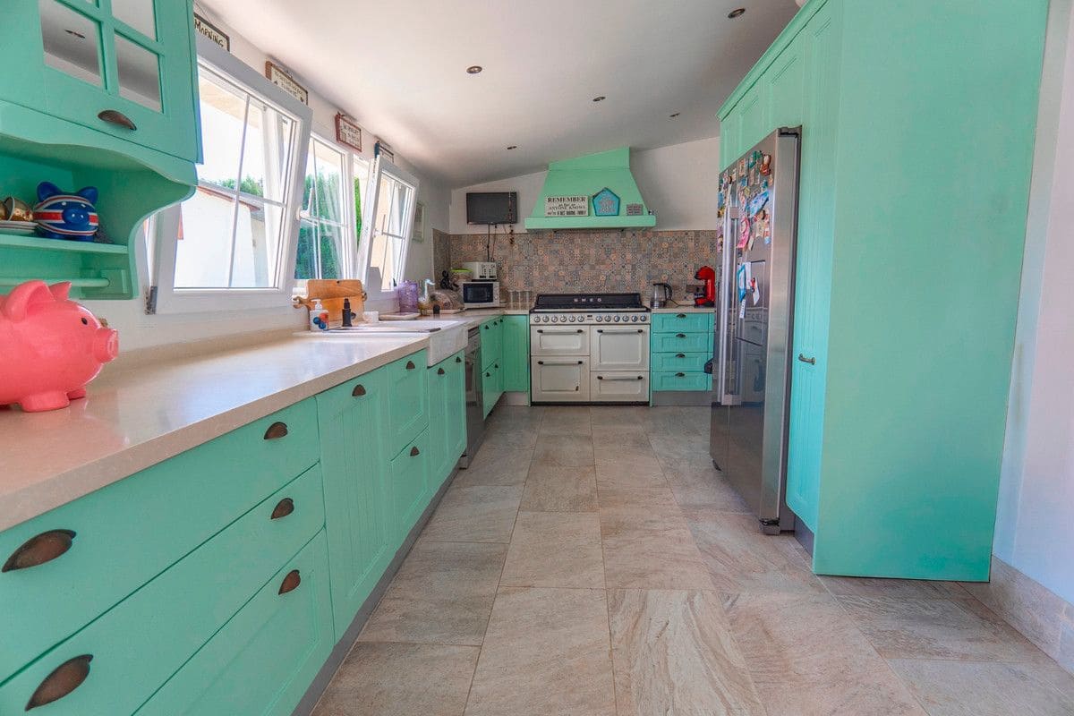 6 chambre Villa/Maison à vendre à Almoradi avec piscine - 595 000 € (Ref: 10028533)