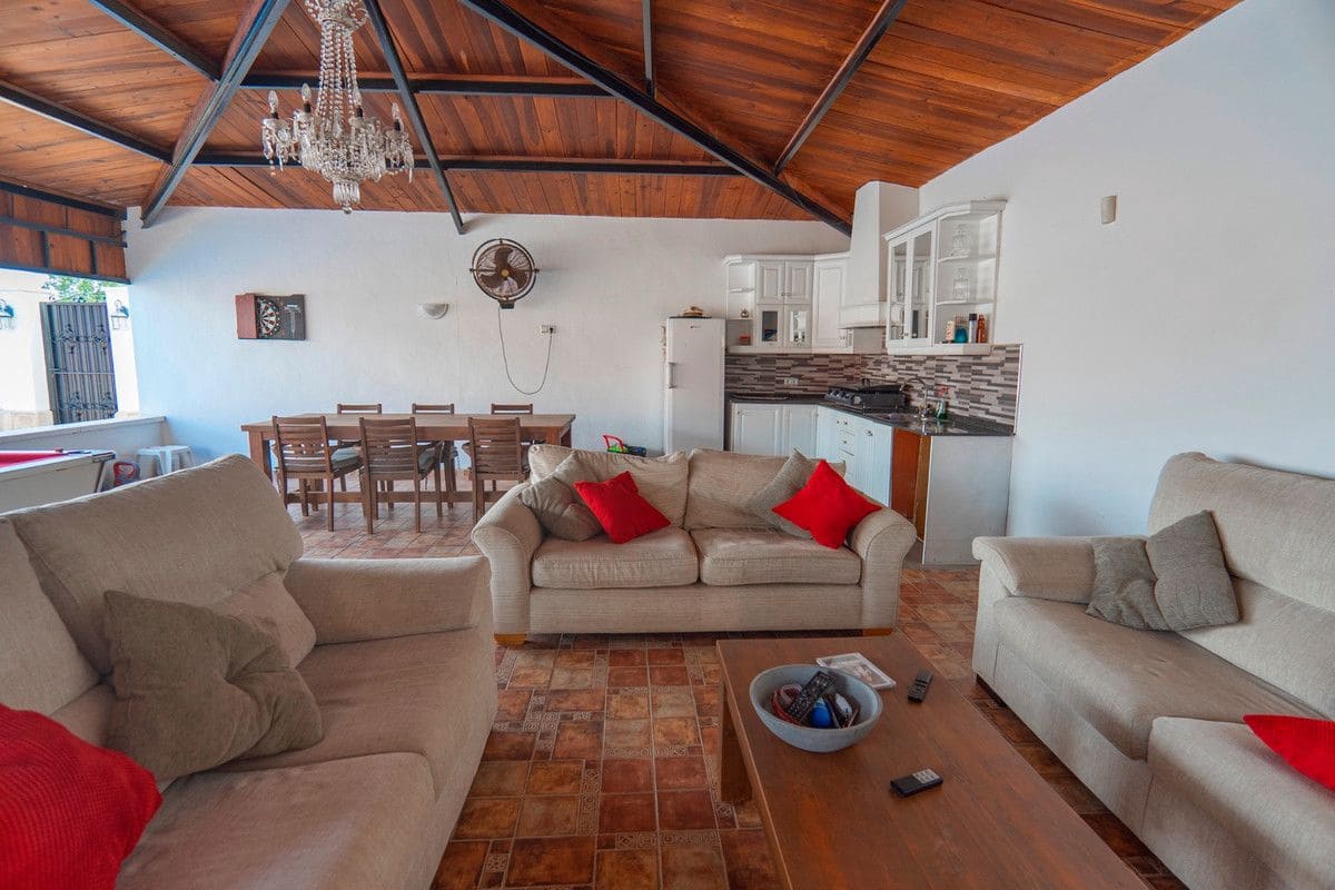 6 chambre Villa/Maison à vendre à Almoradi avec piscine - 595 000 € (Ref: 10028533)